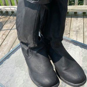 Black knee high boots Size 8